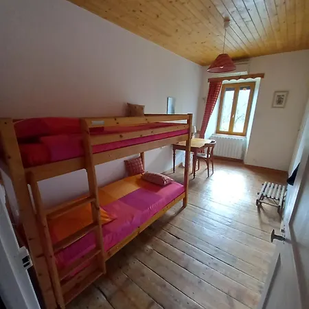 De La Pierre Percee Holiday home *